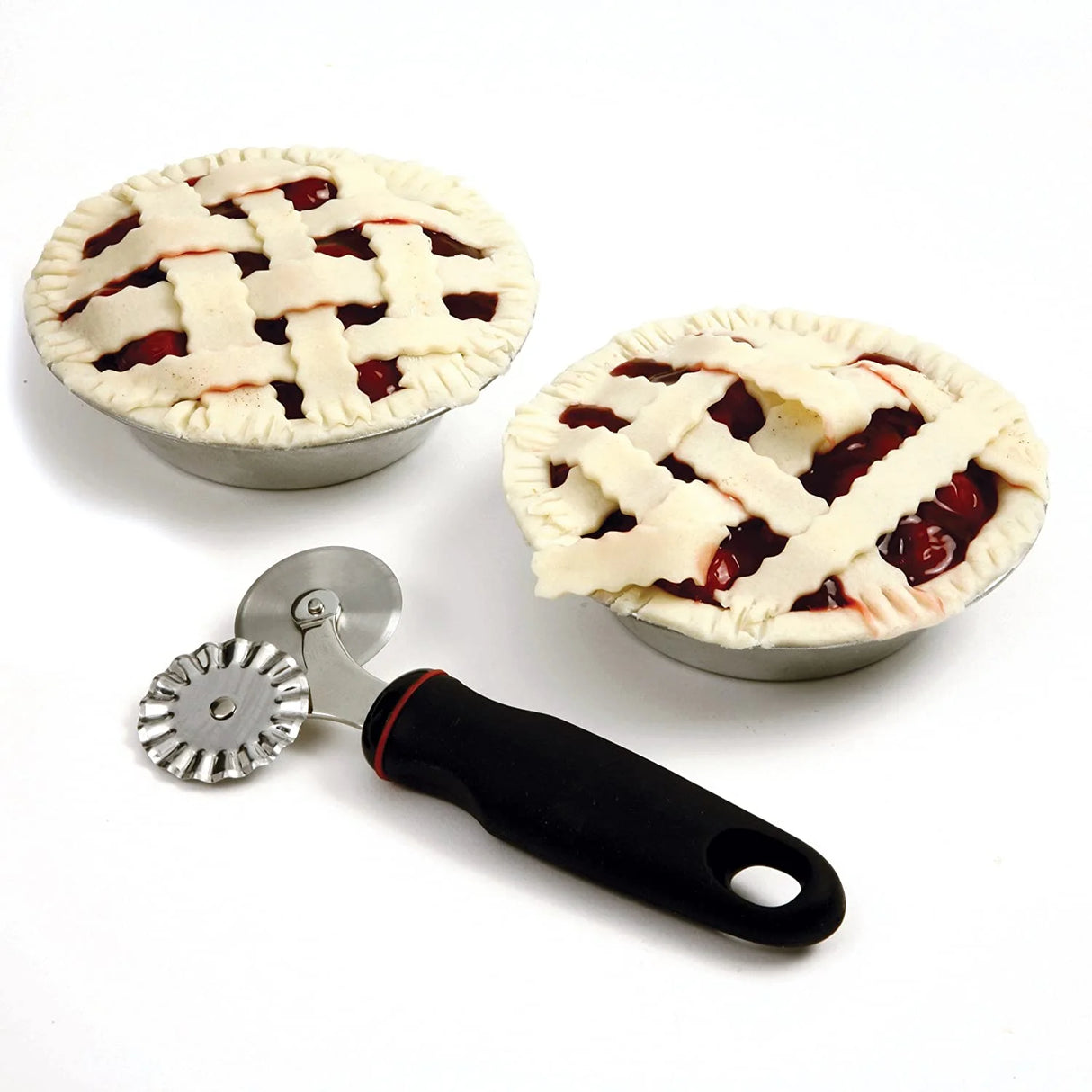 Ravioli / Pastry Wheel by Norpro | Stainless Steel | 7″ x 3″ x .75″