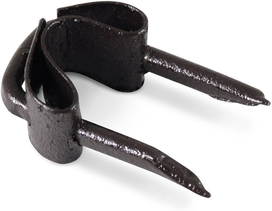 Low Volt Staples Wood 1/8" 3mm Brown 40ct Gardner Bender