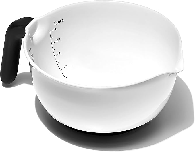 Batter Bowl With Lid | 2 Quart | White | OXO Good Grips