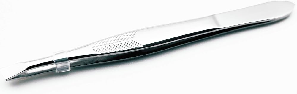 Eyebrow Tweezer