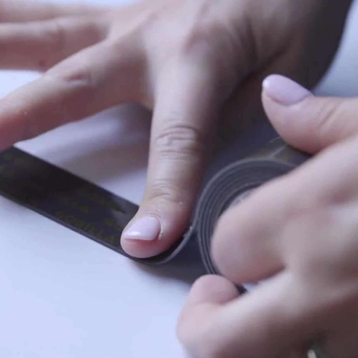 Gorilla Double Sided Mounting Tape | Heavy Duty 30LB Hold | 1 in x 60 in