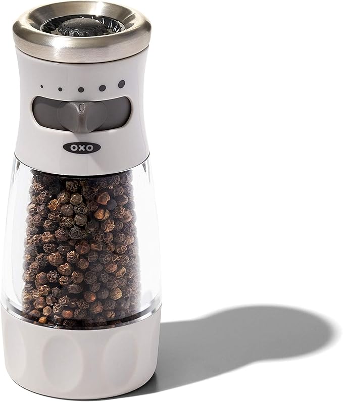 Pepper Grinder Contoured Mess-Free | Model 236421 | OXO Good Grips