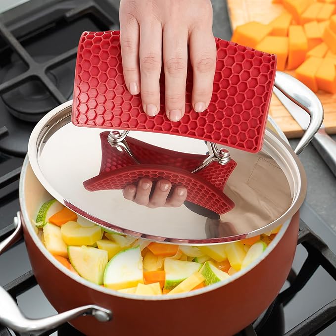 Honeycomb Trivet | Silicone | Red | 500 °F | HIC Kitchen