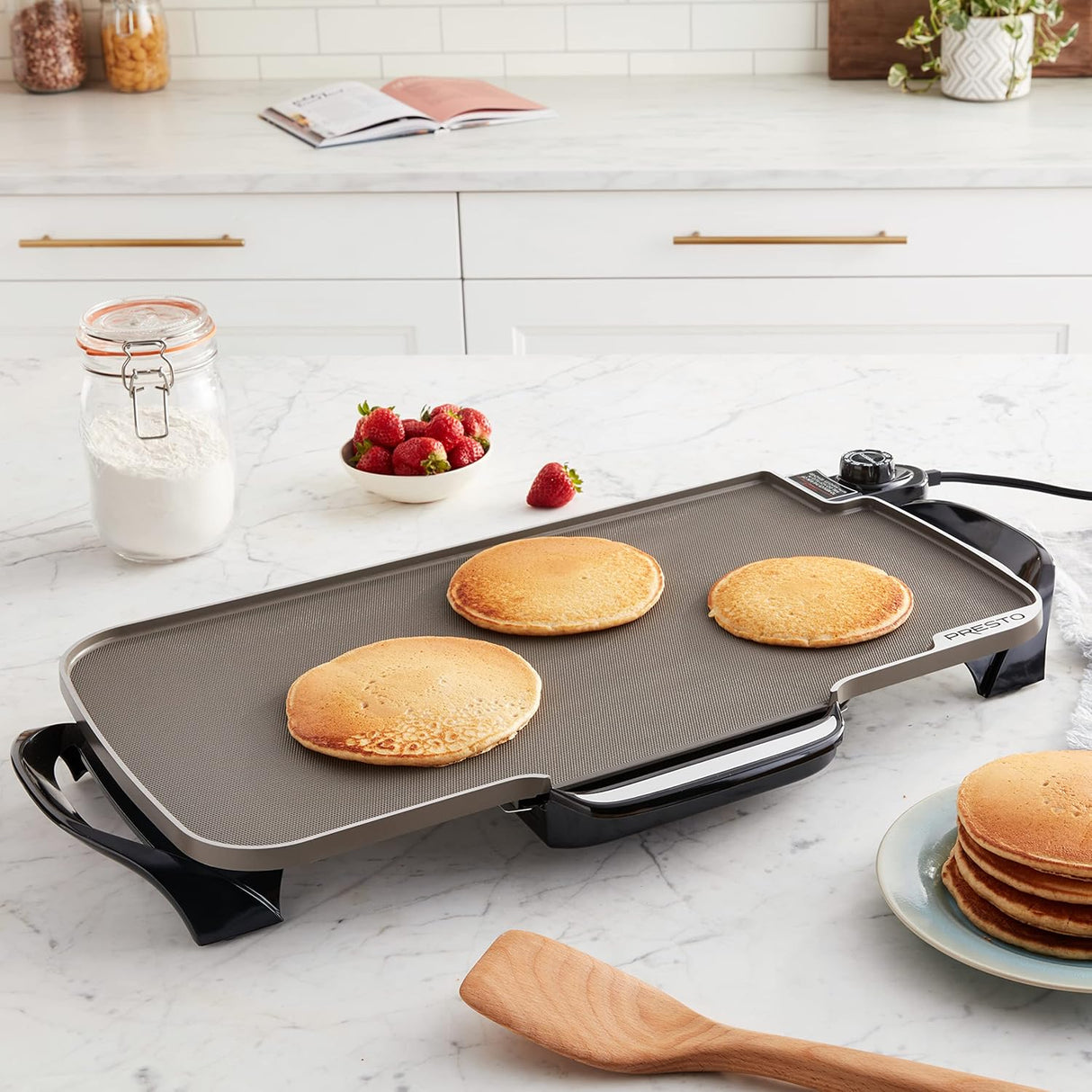 Electric Griddle w/Removable Handle (23" x 12") Presto