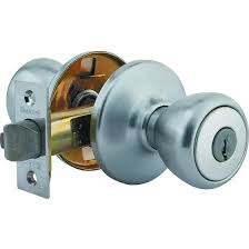 Keyed Entry Knob Kwikset