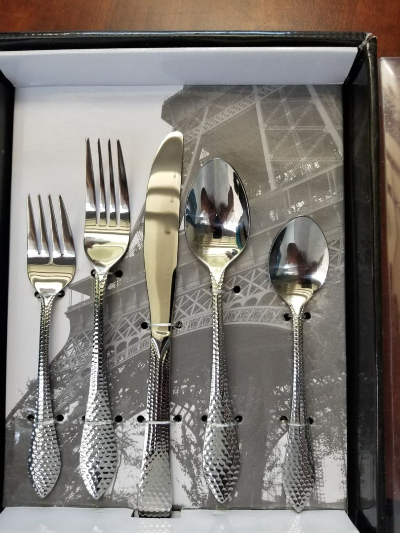 Euro Hammered Flatware 20pc Holister