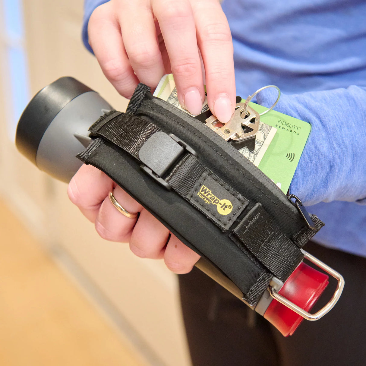 Firefly Flashlight 450 Lumens