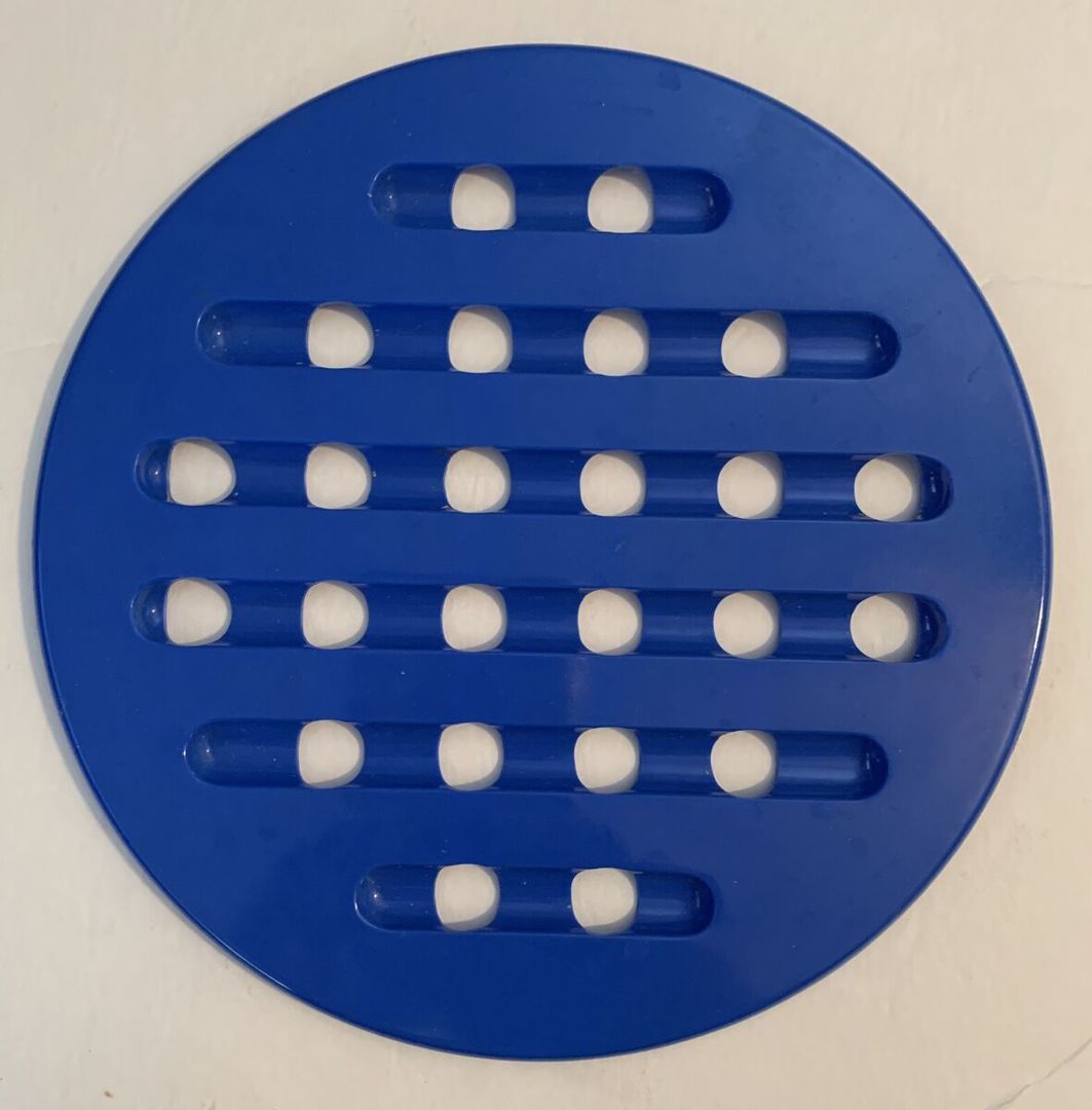 Round Trivet Blue Hutzler